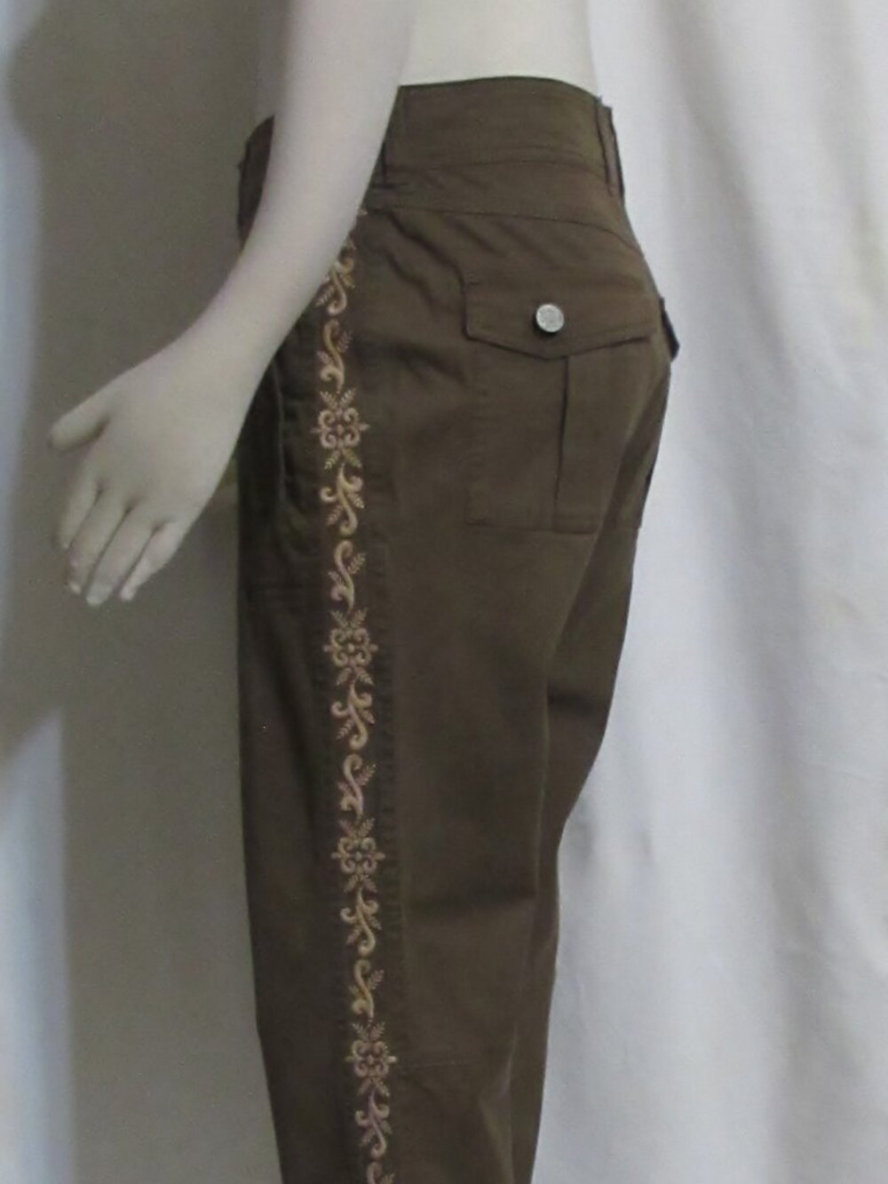 NEW Women's Ladies SUNDANCE Brown Stretch Embroidered Fatique Style Pants 6 $148 - Picture 4 of 12